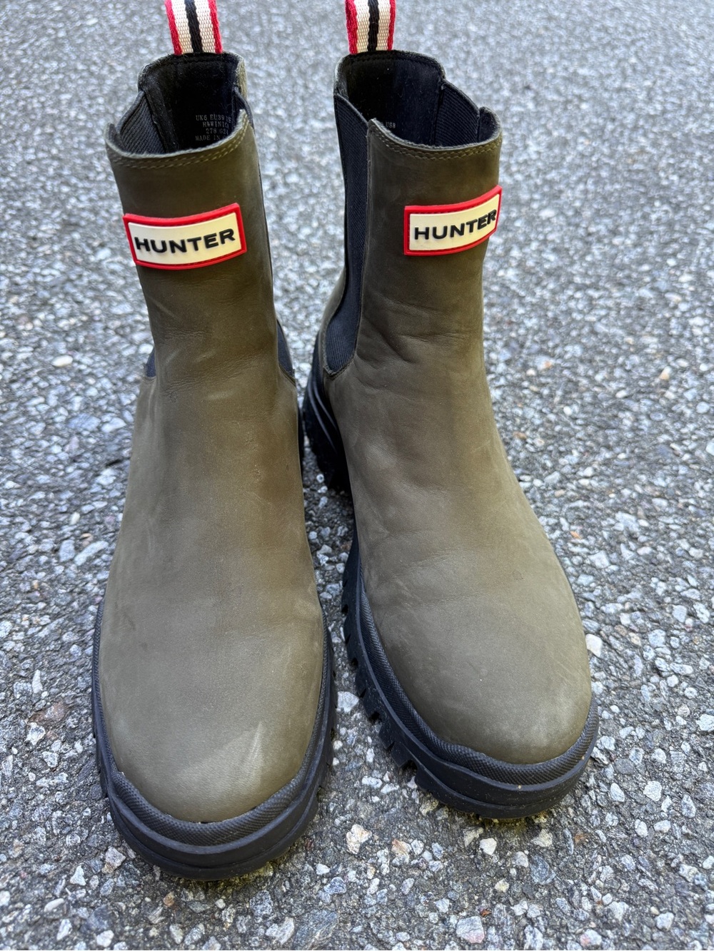 Hunter Women’s Olive Chelsea Lug Boots Size 8 - Picture 5 of 6